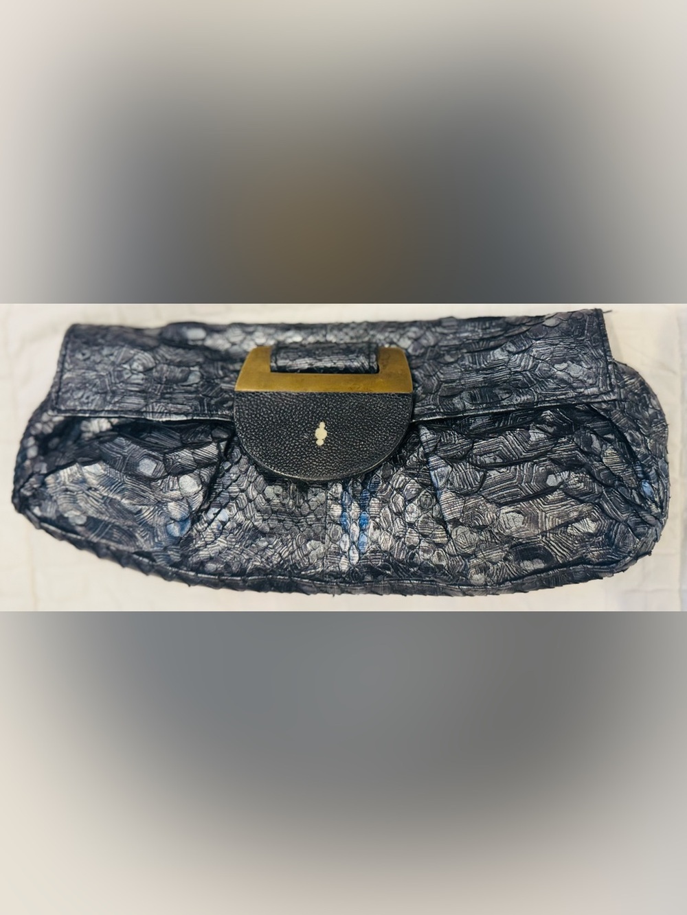 R&Y AUGOUSTI Snakeskin Stingray Buckle Closure Clutch Gunmetal/ Blk Vintage RARE